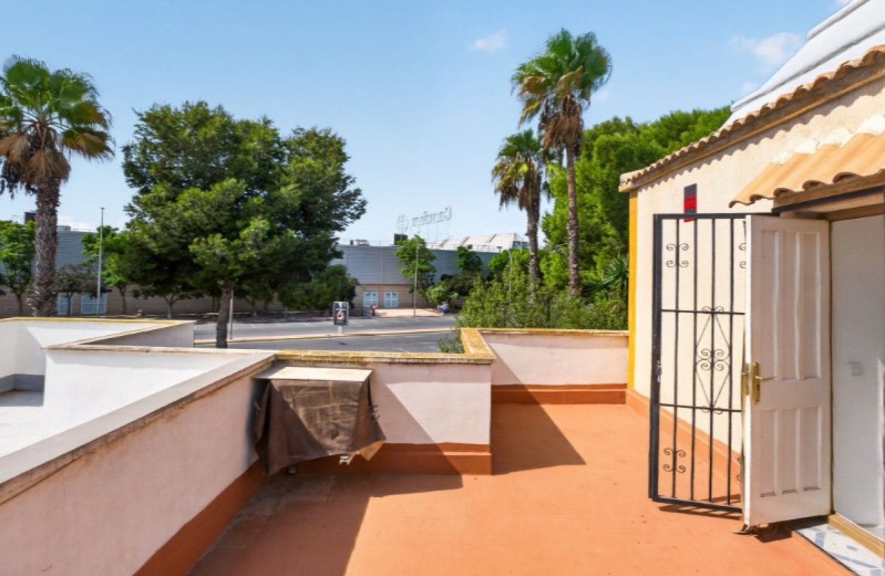 Herverkoop - Town House -
Torrevieja - Costa Blanca