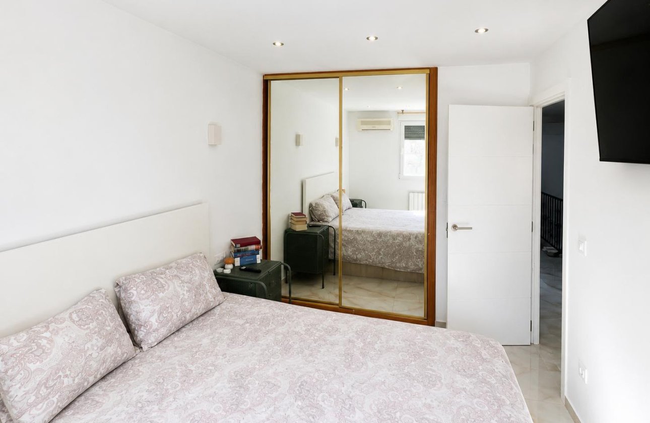 Herverkoop - Town House -
Torrevieja - Costa Blanca