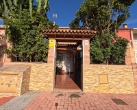 Herverkoop - Town House -
Torrevieja - El Acequión - Los Náufragos