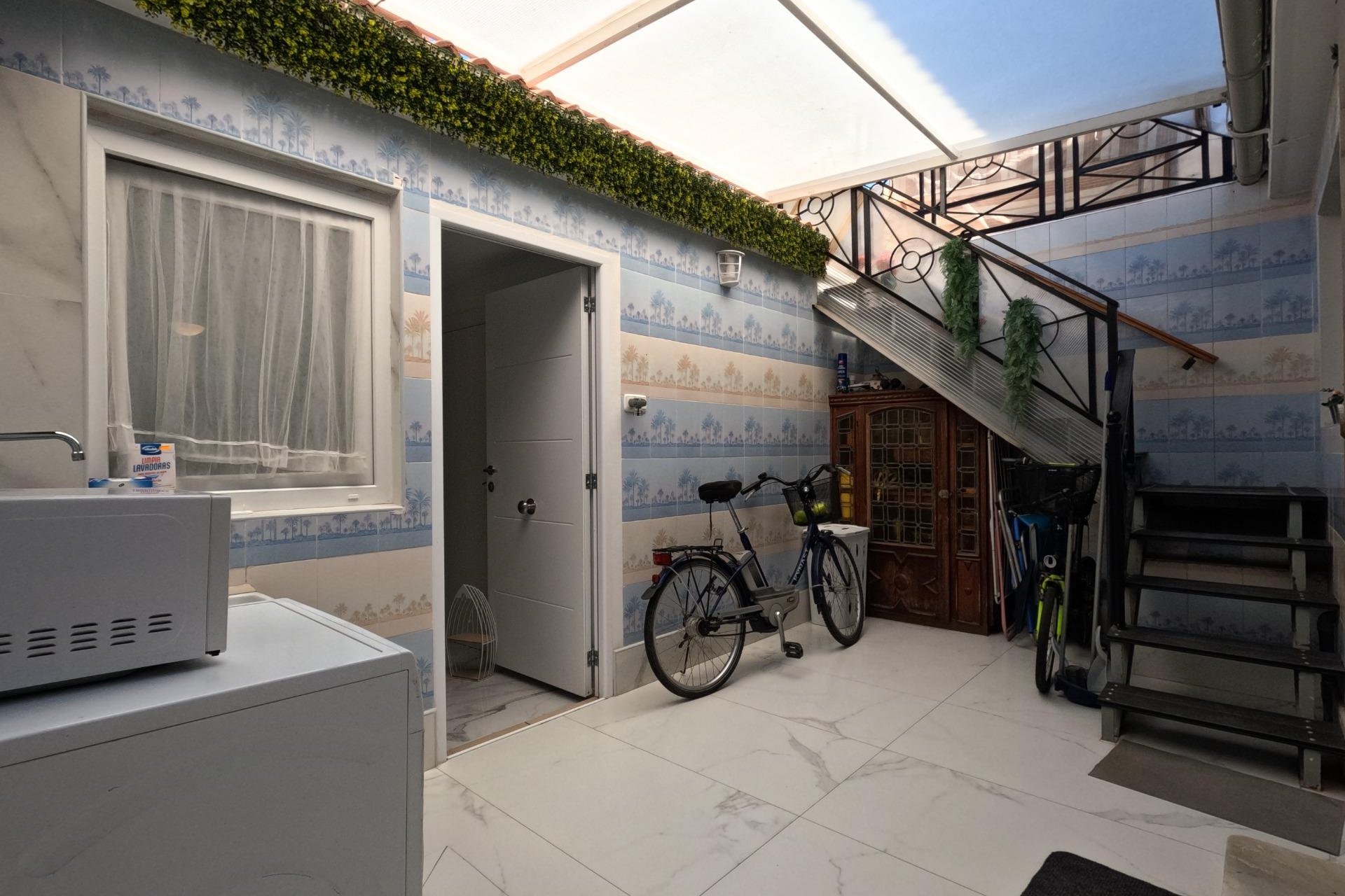 Herverkoop - Town House -
Torrevieja - El Acequión - Los Náufragos