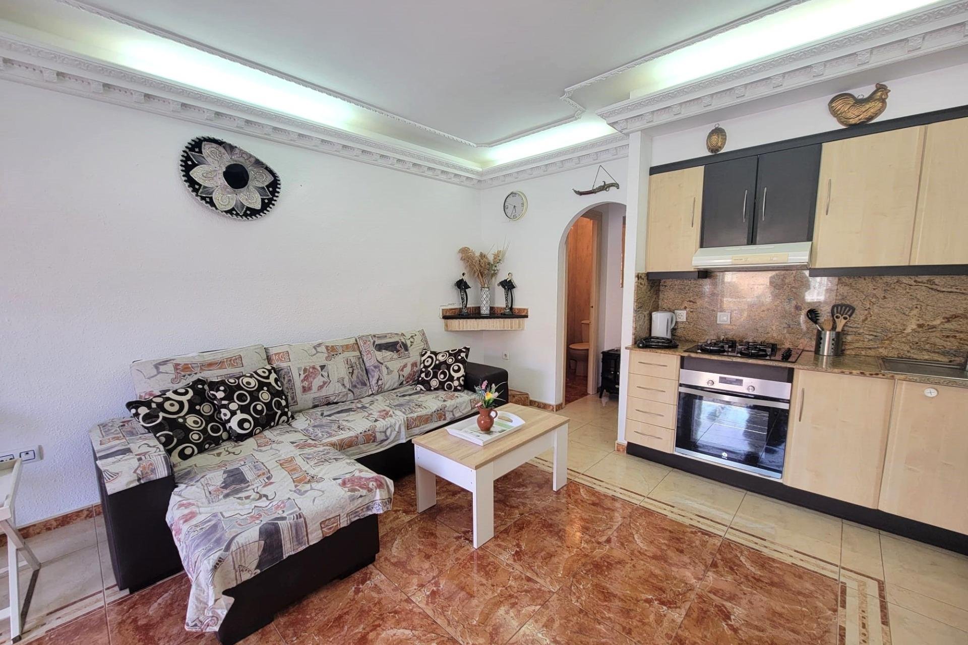 Herverkoop - Town House -
Torrevieja - El Chaparral