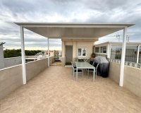 Herverkoop - Town House -
Torrevieja - El Chaparral
