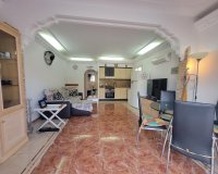 Herverkoop - Town House -
Torrevieja - El Chaparral