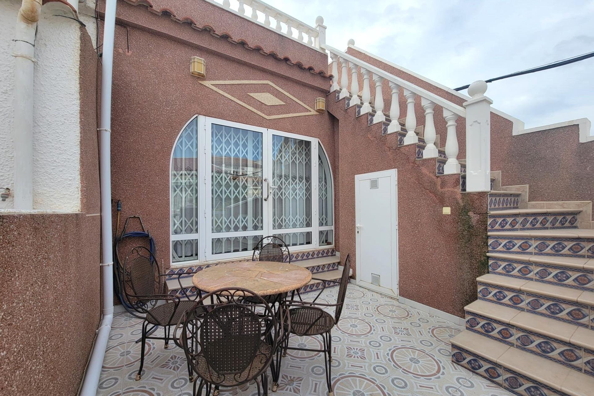 Herverkoop - Town House -
Torrevieja - El Chaparral