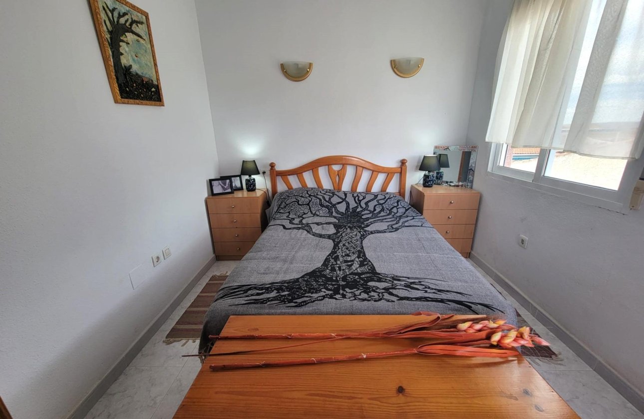 Herverkoop - Town House -
Torrevieja - El Chaparral