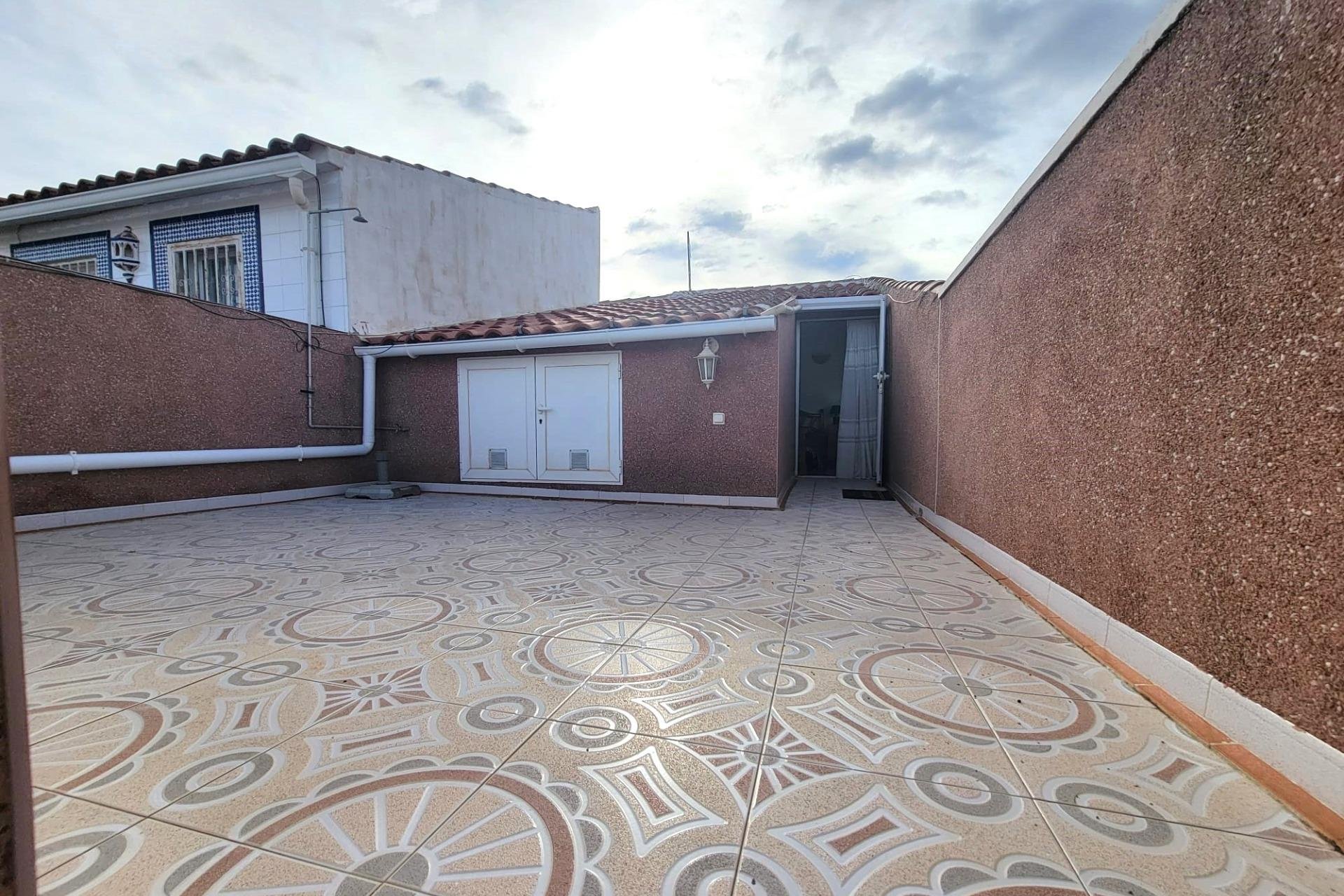 Herverkoop - Town House -
Torrevieja - El Chaparral