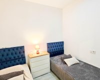 Herverkoop - Town House -
Torrevieja - El Limonar