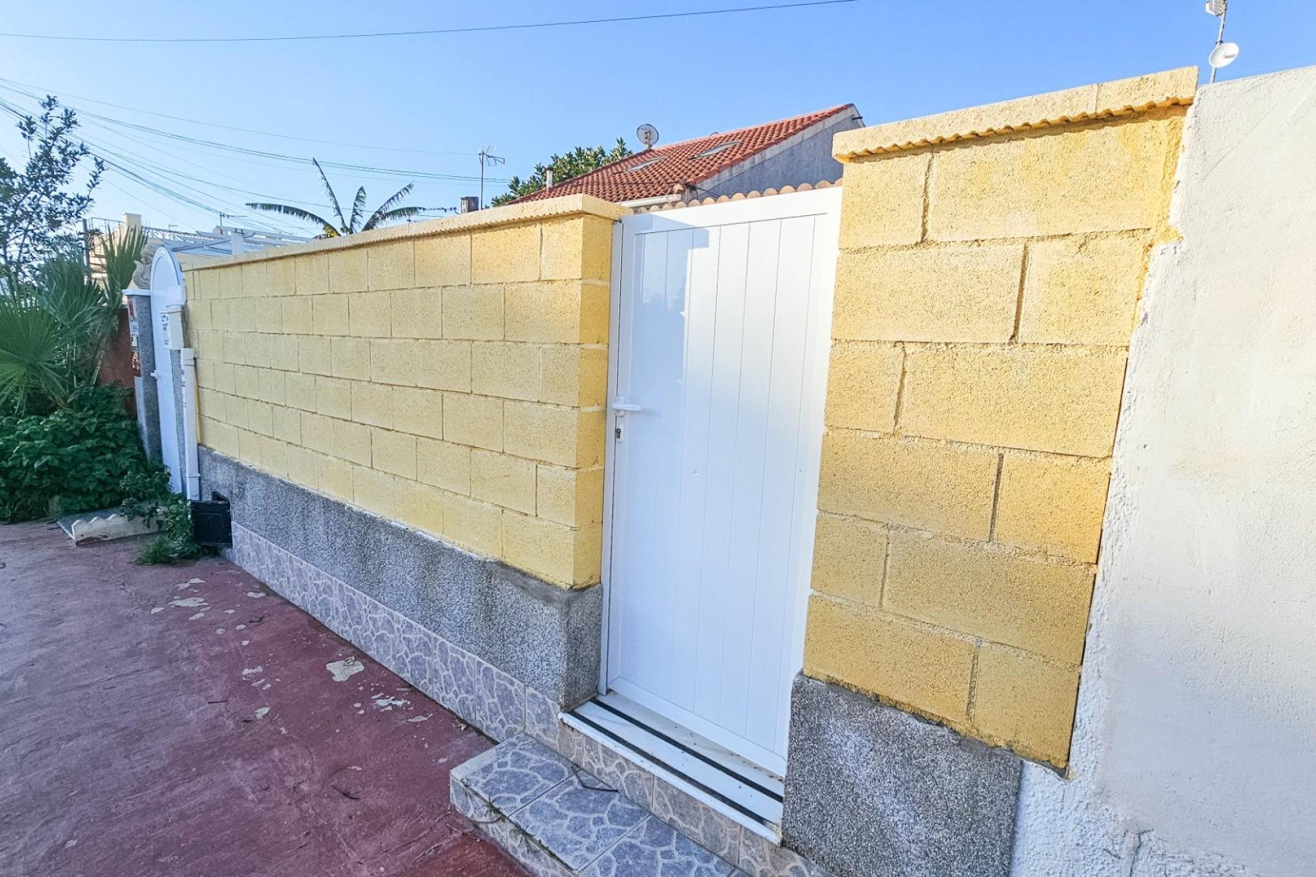 Herverkoop - Town House -
Torrevieja - El Limonar