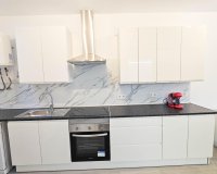 Herverkoop - Town House -
Torrevieja - El Limonar