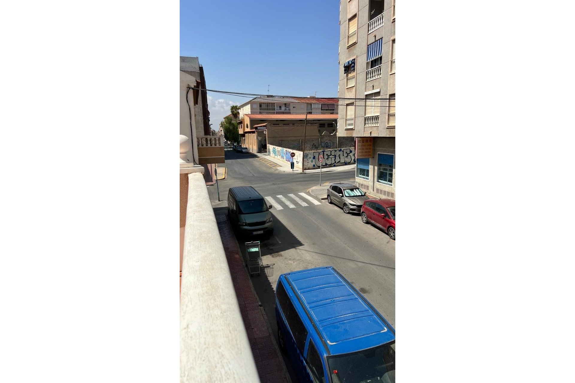 Herverkoop - Town House -
Torrevieja - Estacion De Autobuses