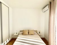 Herverkoop - Town House -
Torrevieja - Estacion De Autobuses