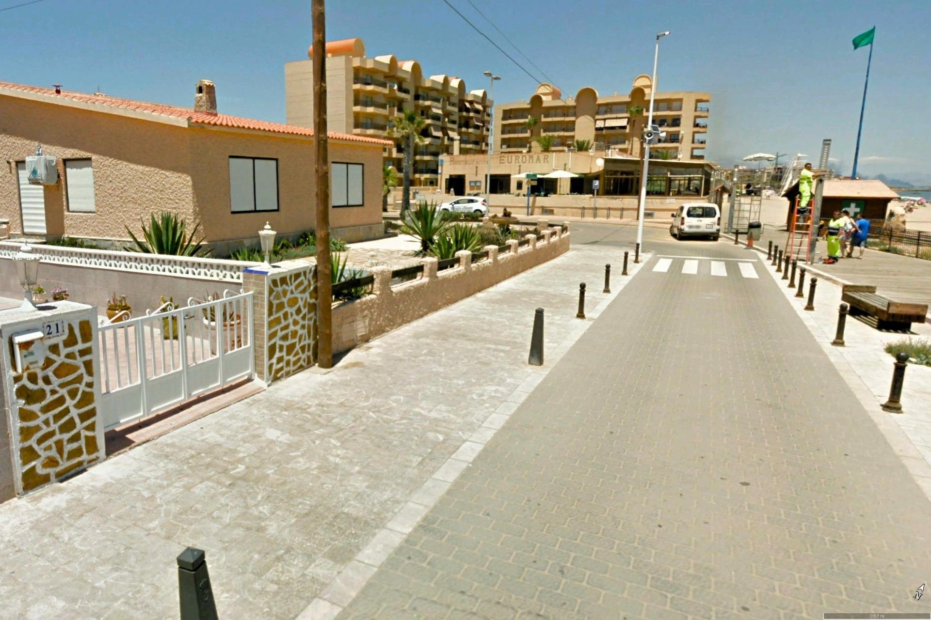 Herverkoop - Town House -
Torrevieja - La Mata
