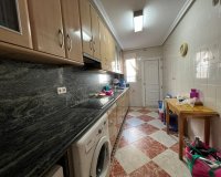 Herverkoop - Town House -
Torrevieja - La Mata
