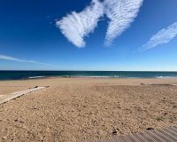 Herverkoop - Town House -
Torrevieja - La Mata