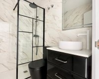 Herverkoop - Town House -
Torrevieja - La Mata