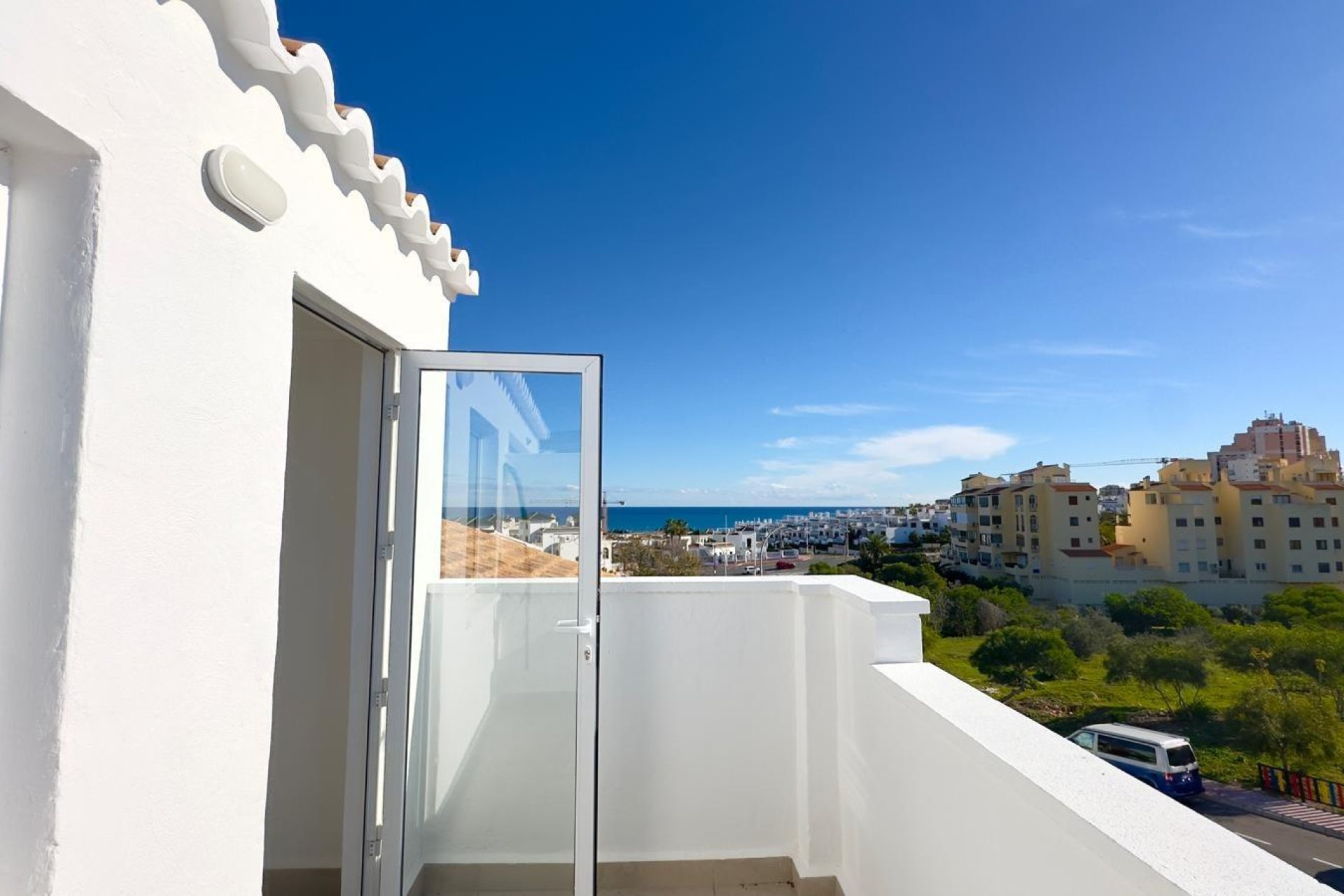 Herverkoop - Town House -
Torrevieja - La Mata