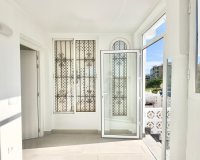 Herverkoop - Town House -
Torrevieja - La Mata