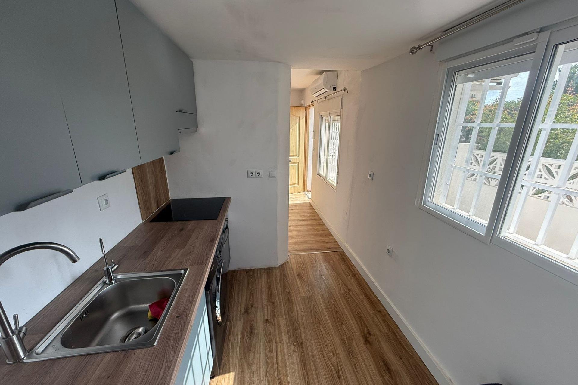 Herverkoop - Town House -
Torrevieja - La Siesta - El Salado - Torreta