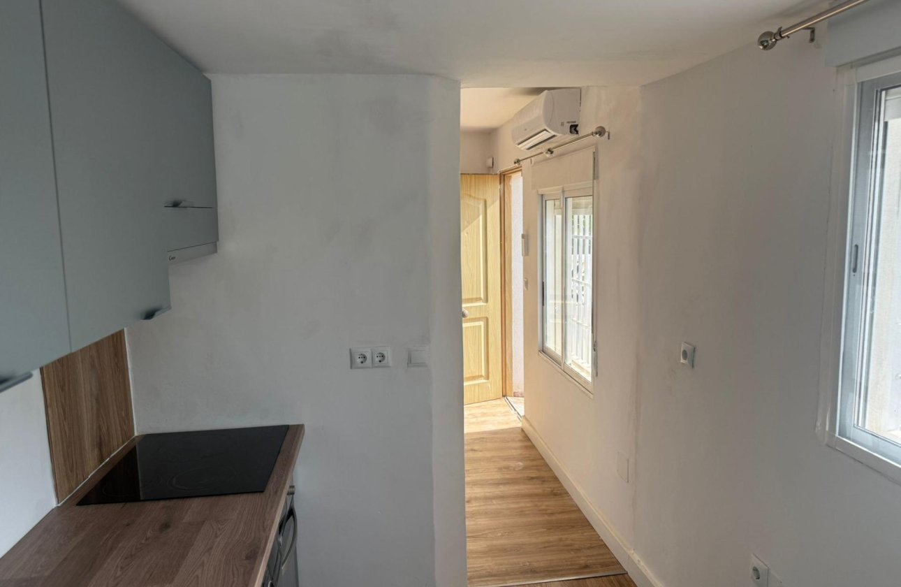 Herverkoop - Town House -
Torrevieja - La Siesta - El Salado - Torreta