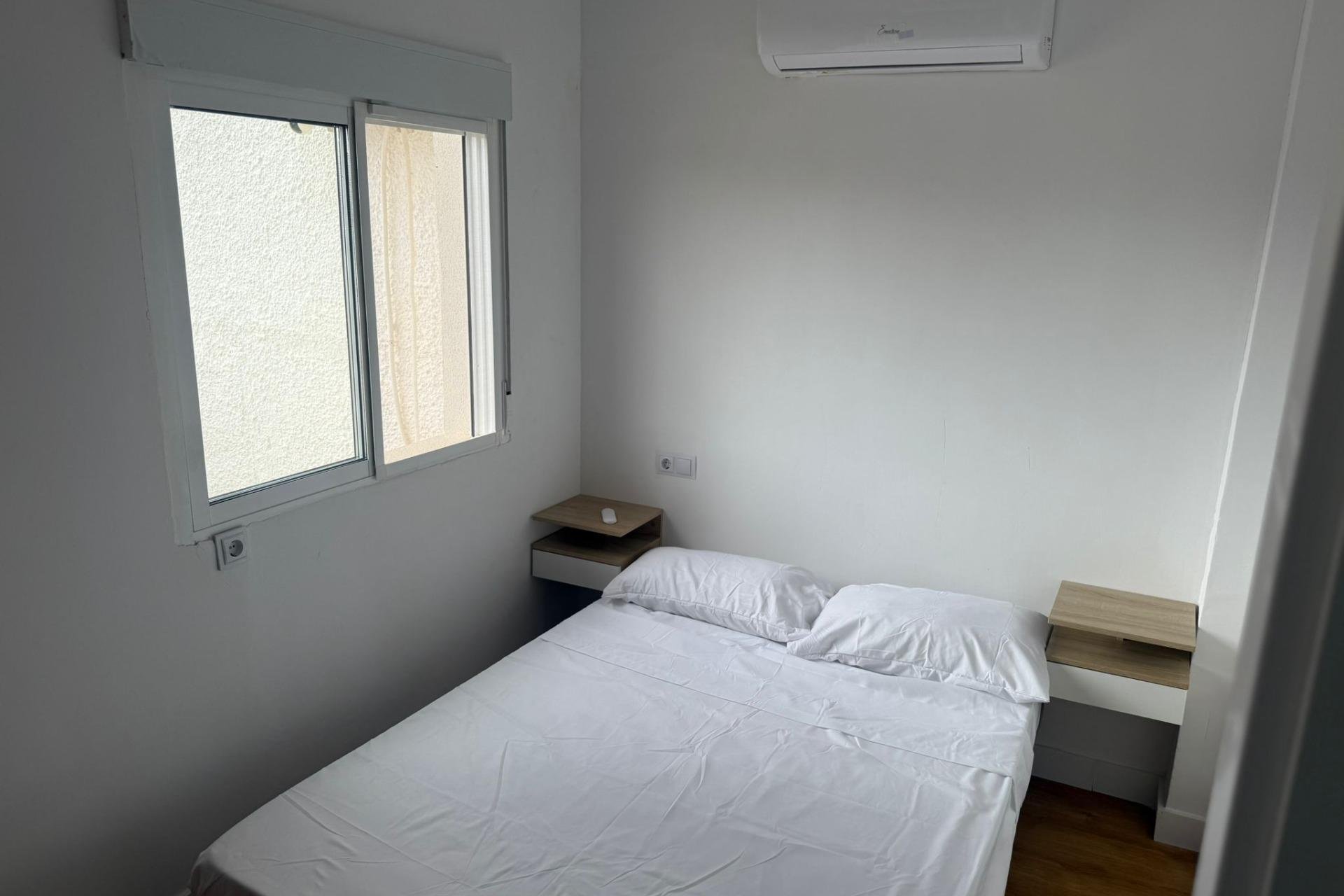 Herverkoop - Town House -
Torrevieja - La Siesta - El Salado - Torreta