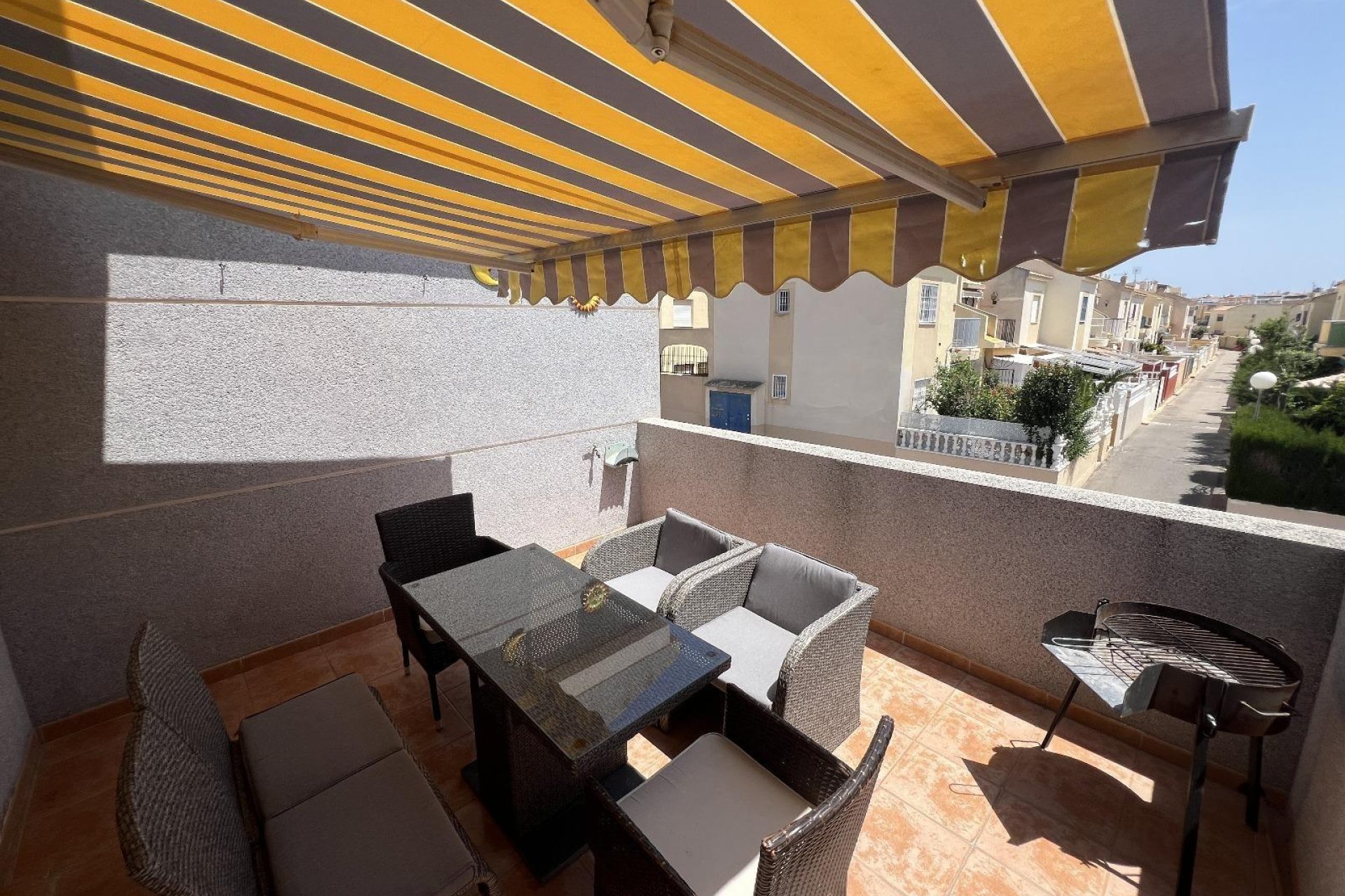 Herverkoop - Town House -
Torrevieja - La Siesta - El Salado - Torreta