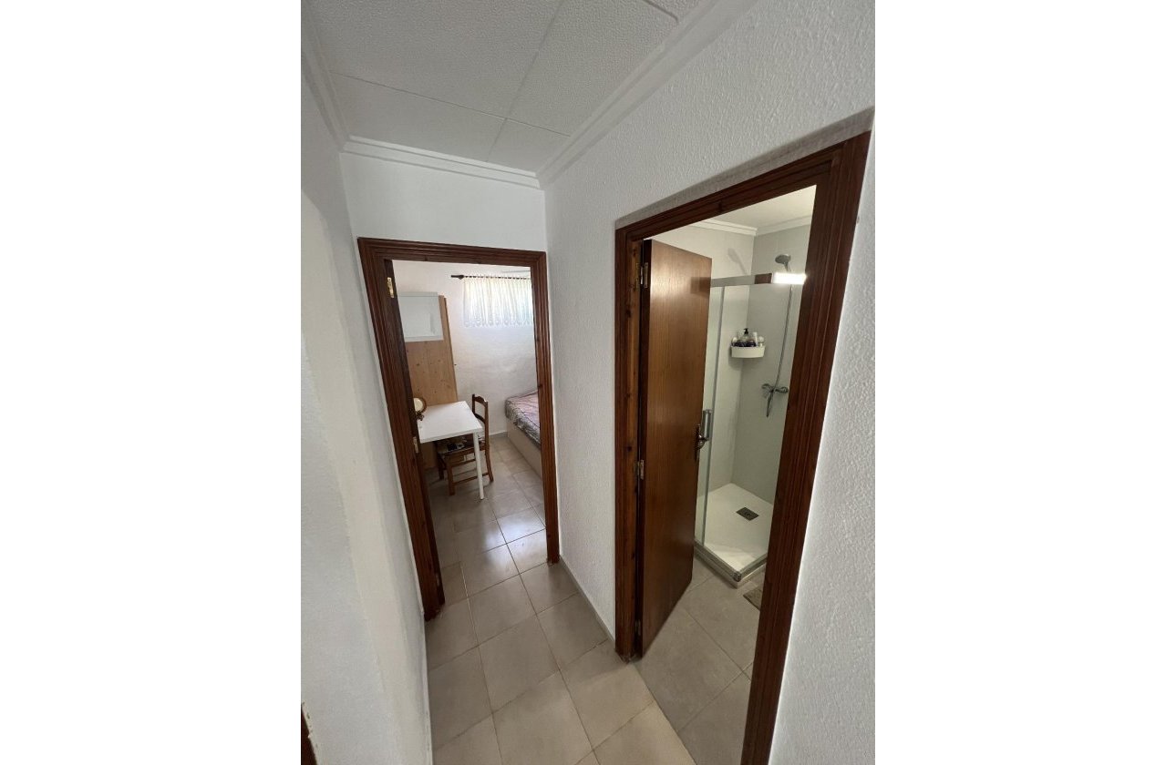 Herverkoop - Town House -
Torrevieja - La Siesta - El Salado - Torreta