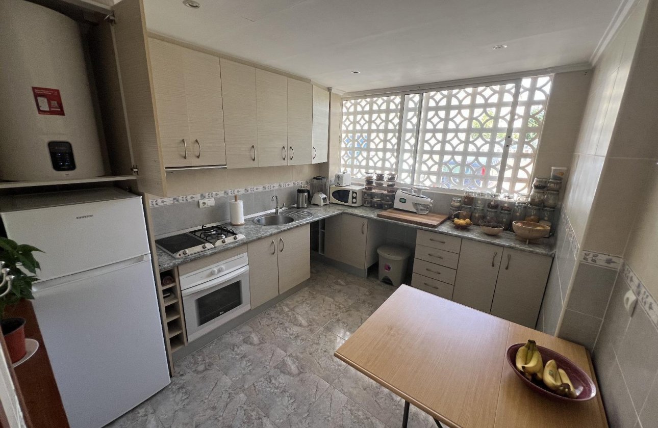 Herverkoop - Town House -
Torrevieja - La Siesta - El Salado - Torreta