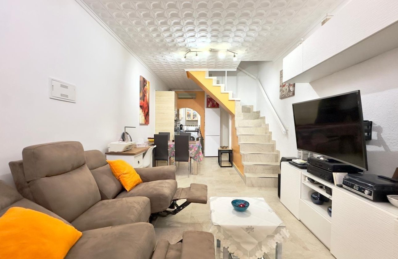 Herverkoop - Town House -
Torrevieja - La Siesta - El Salado - Torreta