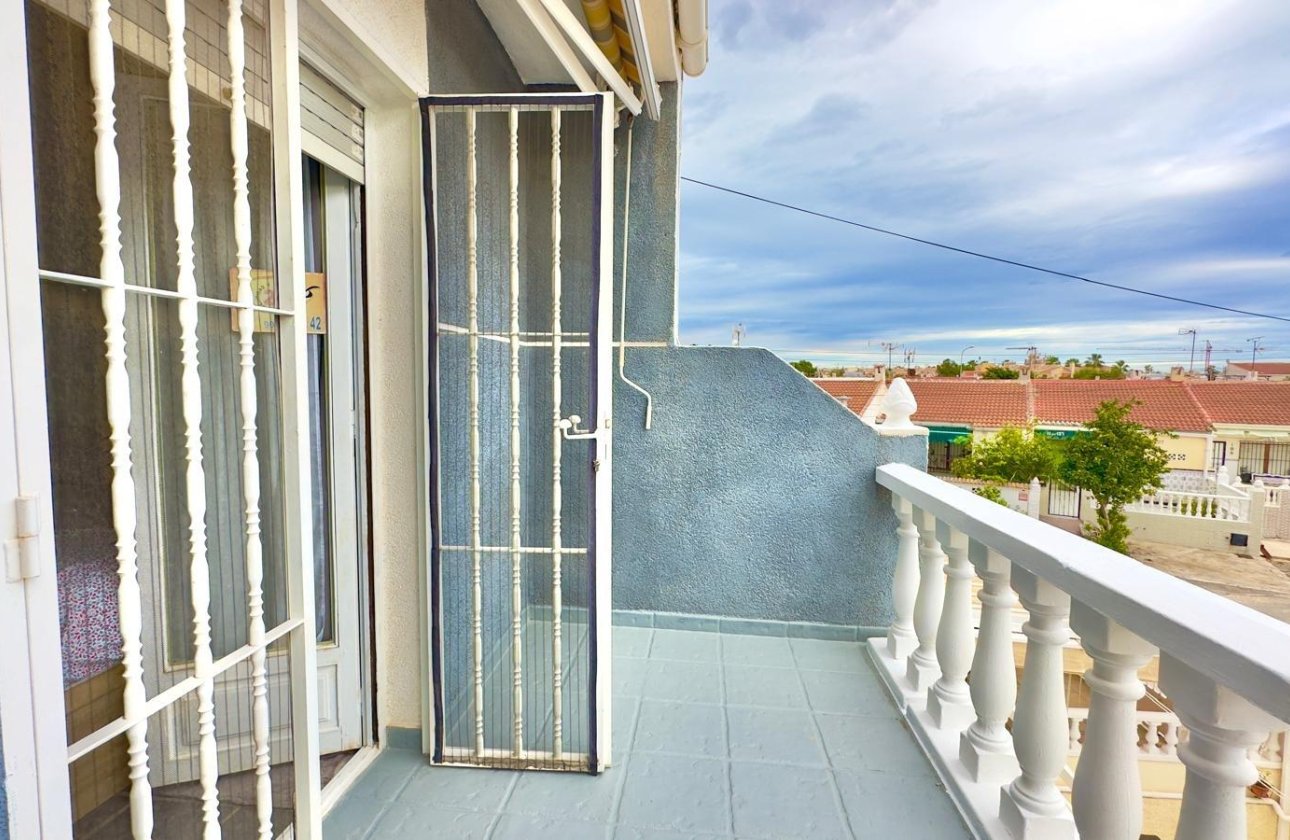 Herverkoop - Town House -
Torrevieja - La Siesta - El Salado - Torreta