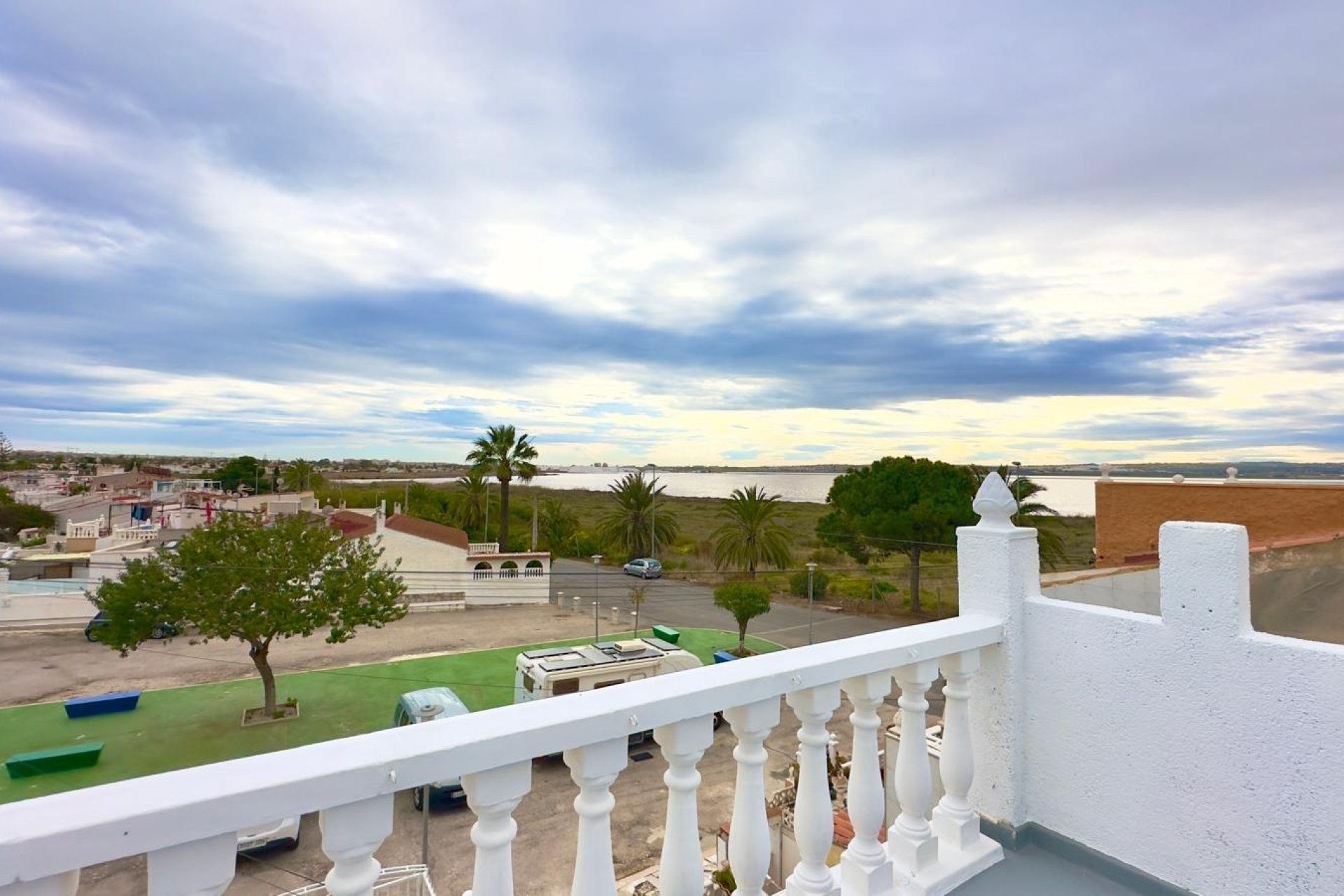 Herverkoop - Town House -
Torrevieja - La Siesta - El Salado - Torreta