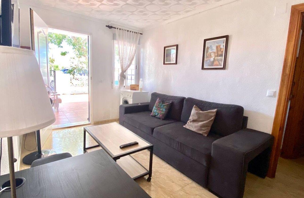 Herverkoop - Town House -
Torrevieja - La Siesta - El Salado - Torreta