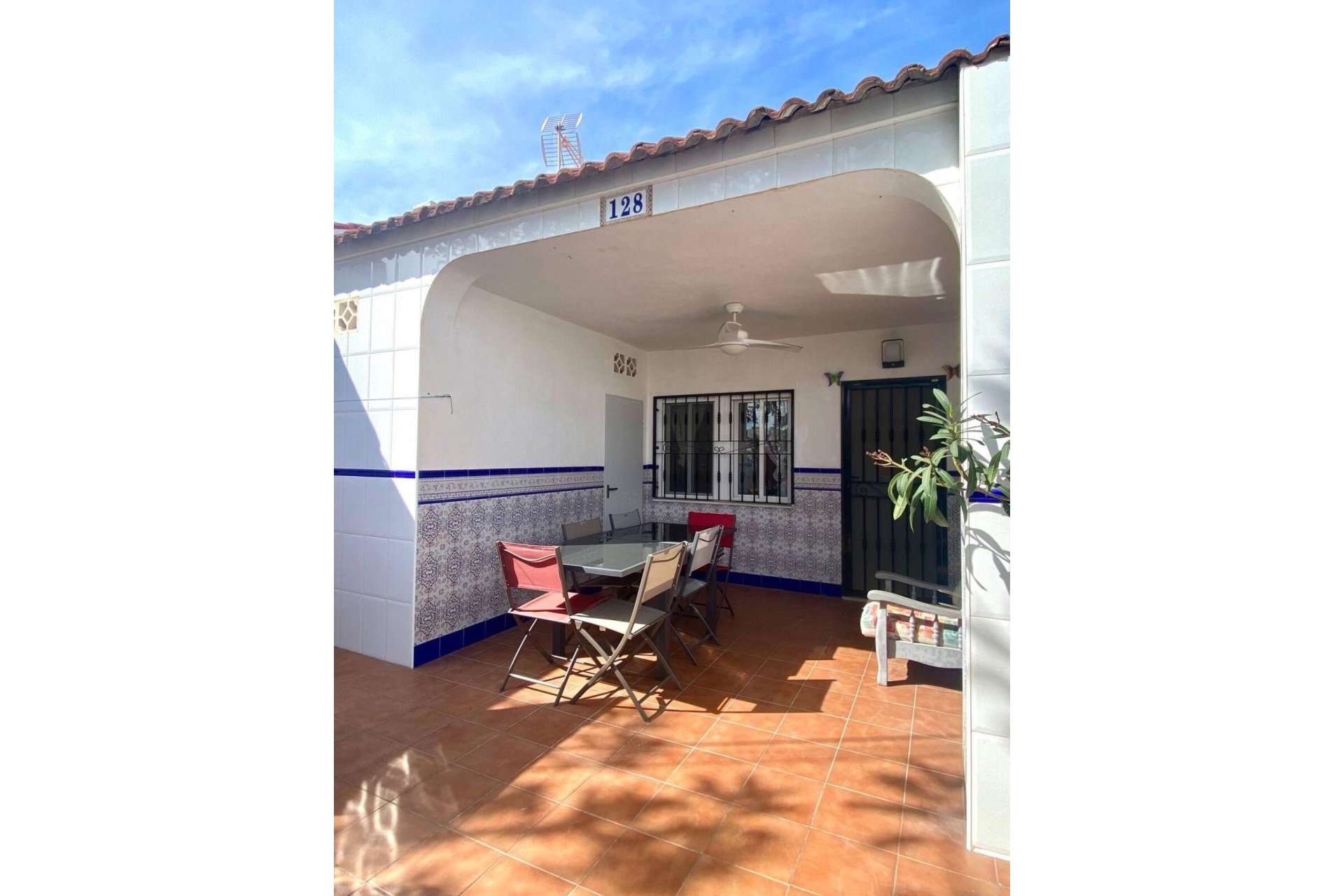 Herverkoop - Town House -
Torrevieja - La Siesta - El Salado - Torreta