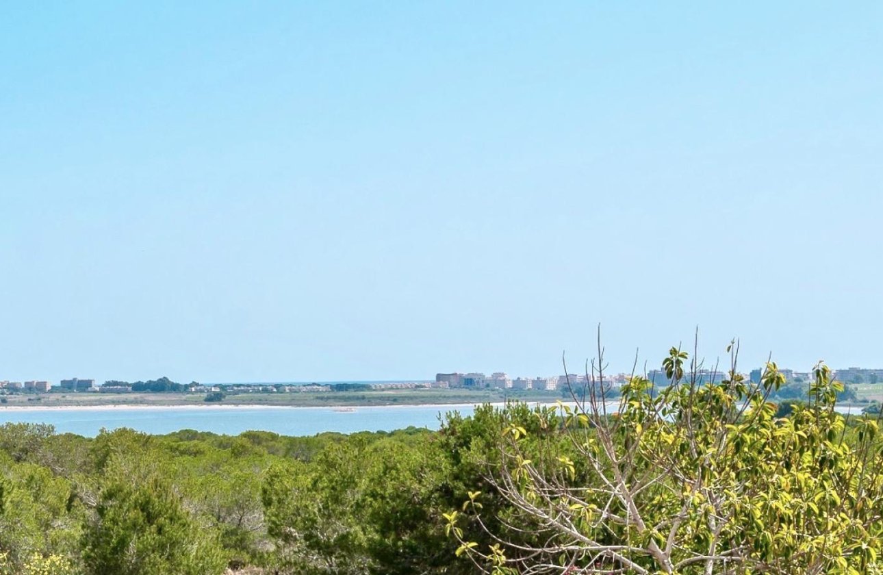 Herverkoop - Town House -
Torrevieja - La Siesta - El Salado - Torreta