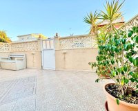 Herverkoop - Town House -
Torrevieja - La Siesta - El Salado - Torreta