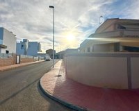 Herverkoop - Town House -
Torrevieja - La Siesta