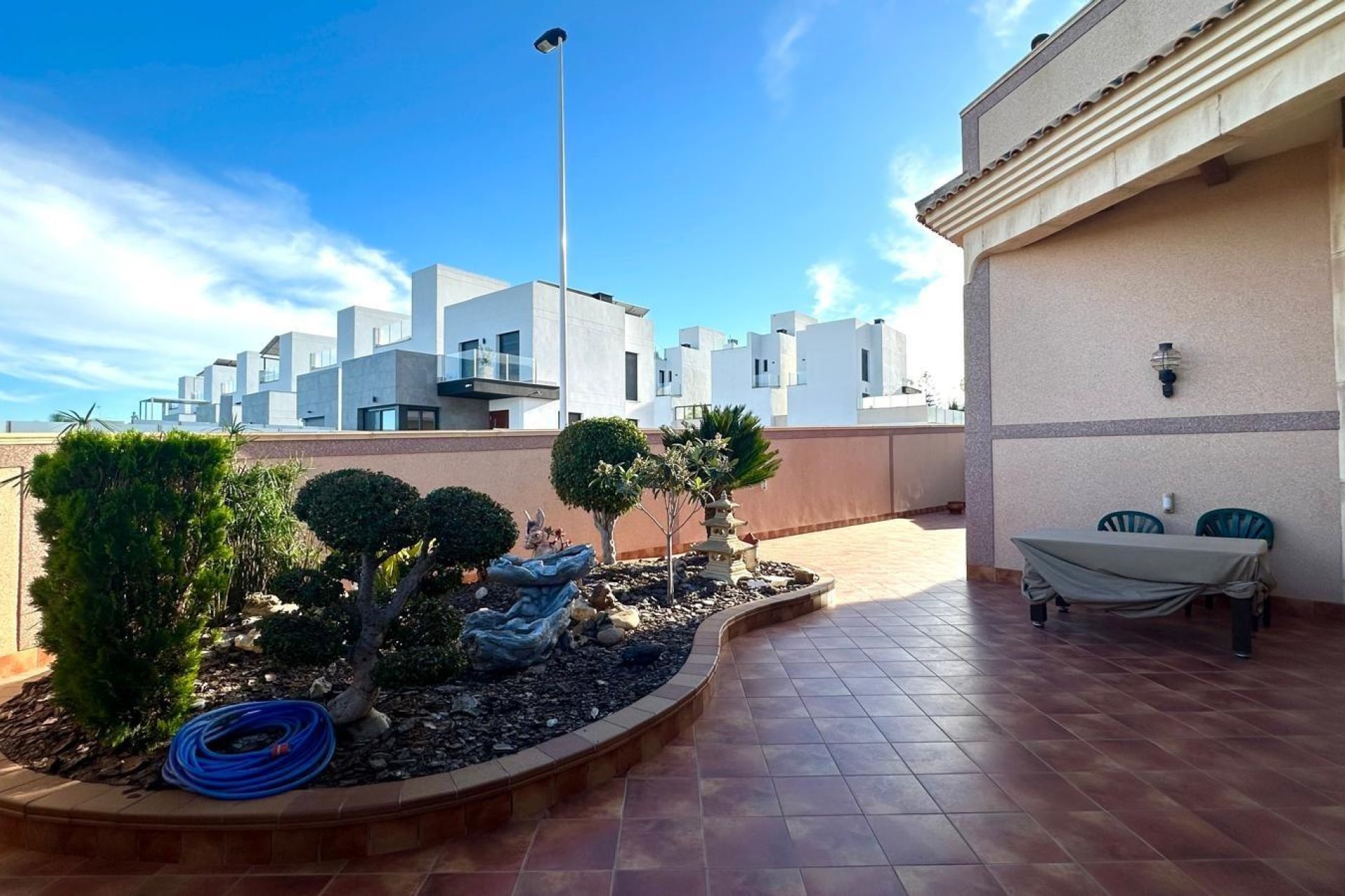 Herverkoop - Town House -
Torrevieja - La Siesta