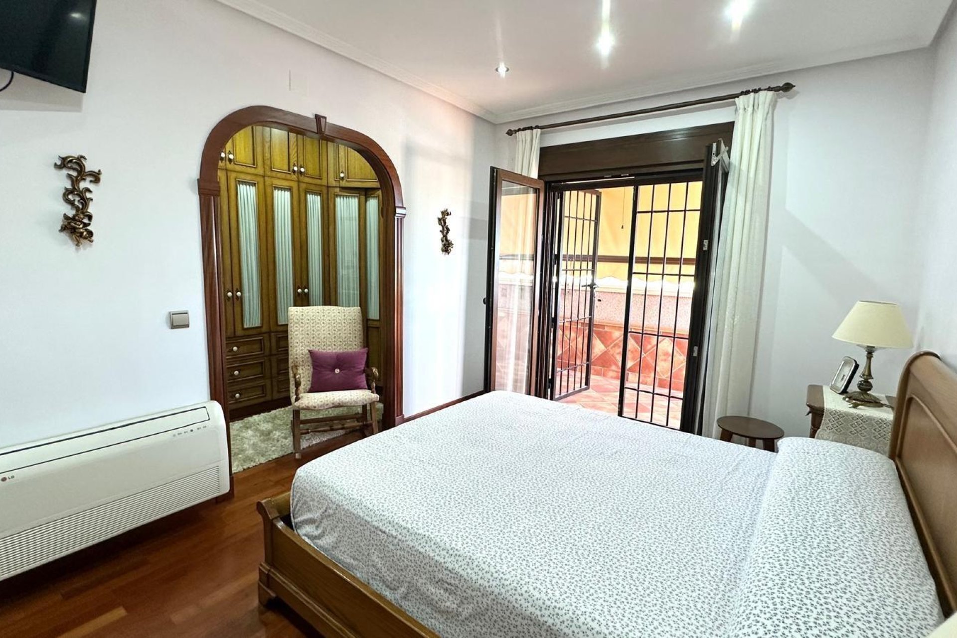 Herverkoop - Town House -
Torrevieja - La Siesta