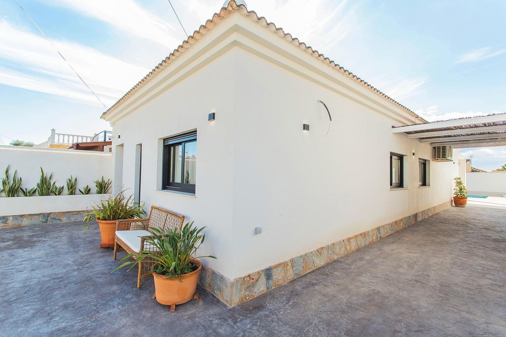 Herverkoop - Town House -
Torrevieja - La Siesta