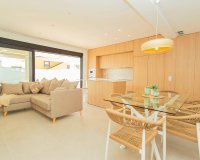 Herverkoop - Town House -
Torrevieja - La Siesta