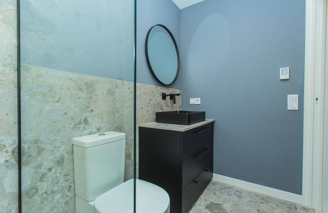 Herverkoop - Town House -
Torrevieja - La Siesta