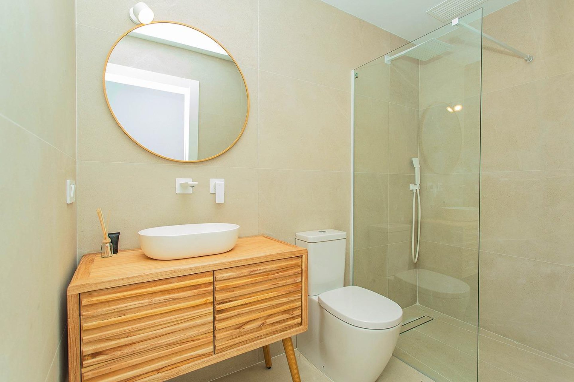 Herverkoop - Town House -
Torrevieja - La Siesta