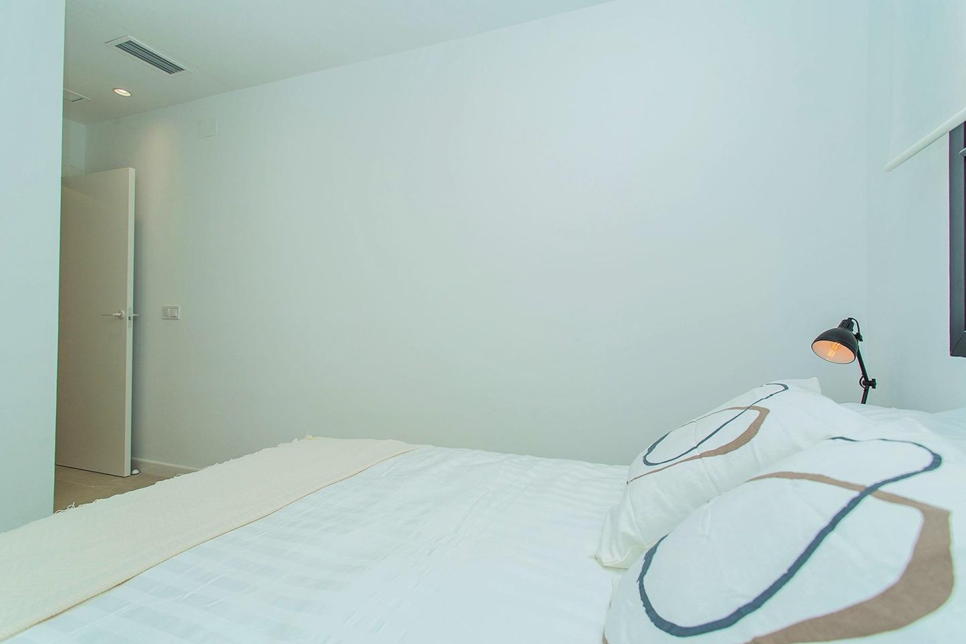 Herverkoop - Town House -
Torrevieja - La Siesta