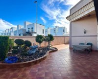 Herverkoop - Town House -
Torrevieja - La Siesta