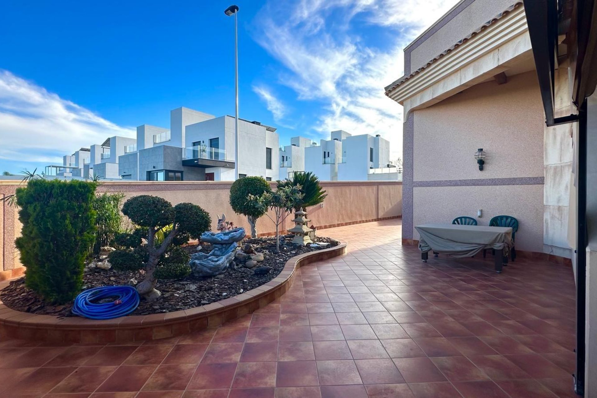 Herverkoop - Town House -
Torrevieja - La Siesta