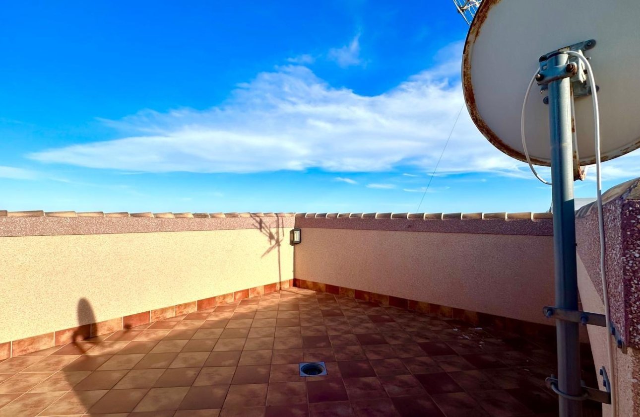 Herverkoop - Town House -
Torrevieja - La Siesta