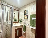 Herverkoop - Town House -
Torrevieja - La Siesta