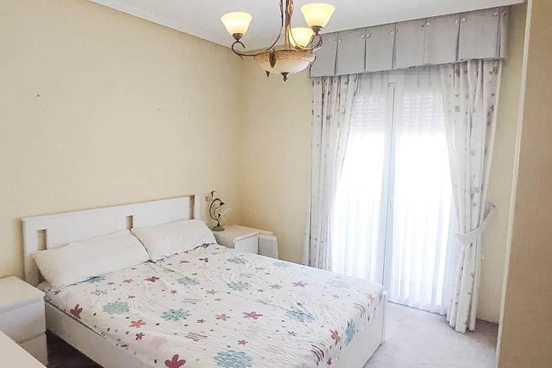 Herverkoop - Town House -
Torrevieja - Los Altos