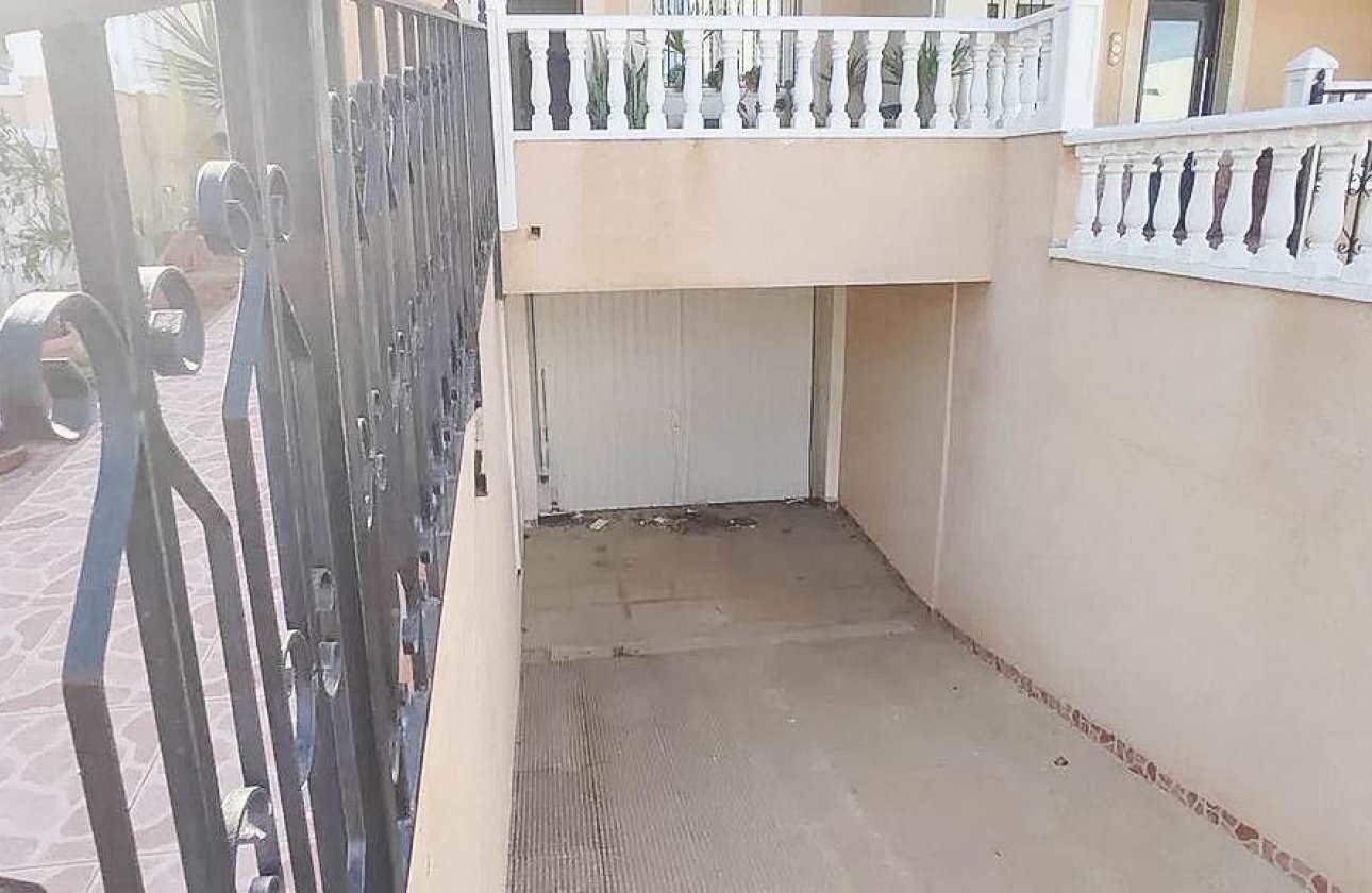 Herverkoop - Town House -
Torrevieja - Los Altos