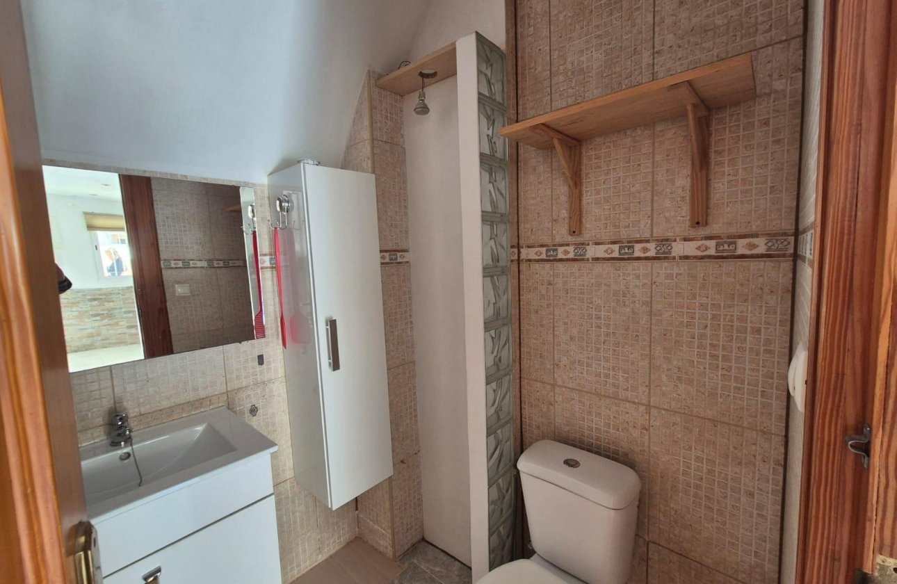 Herverkoop - Town House -
Torrevieja - Los Balcones