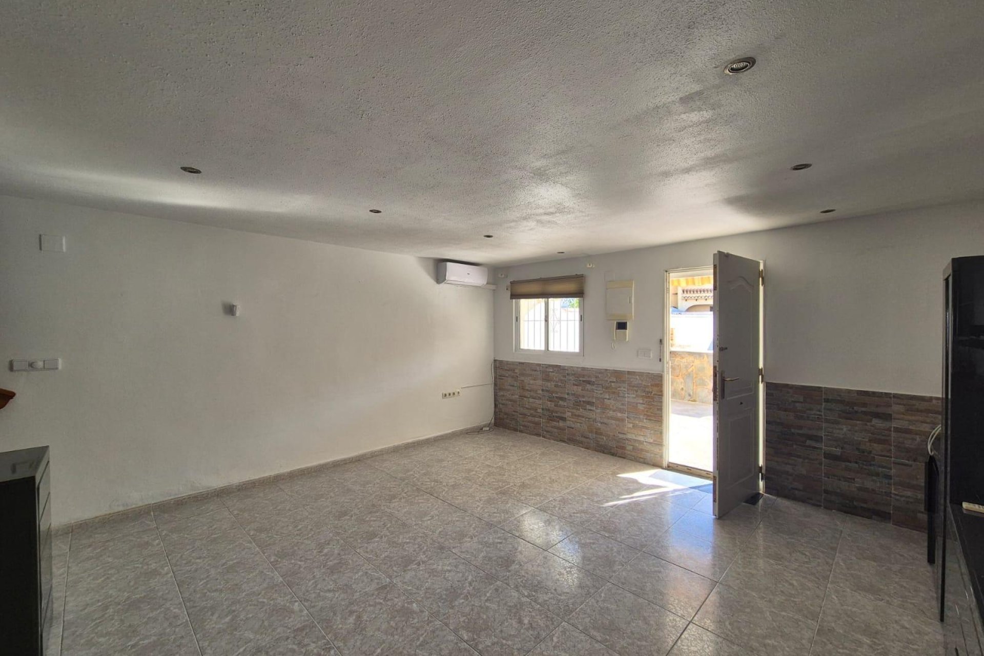 Herverkoop - Town House -
Torrevieja - Los Balcones